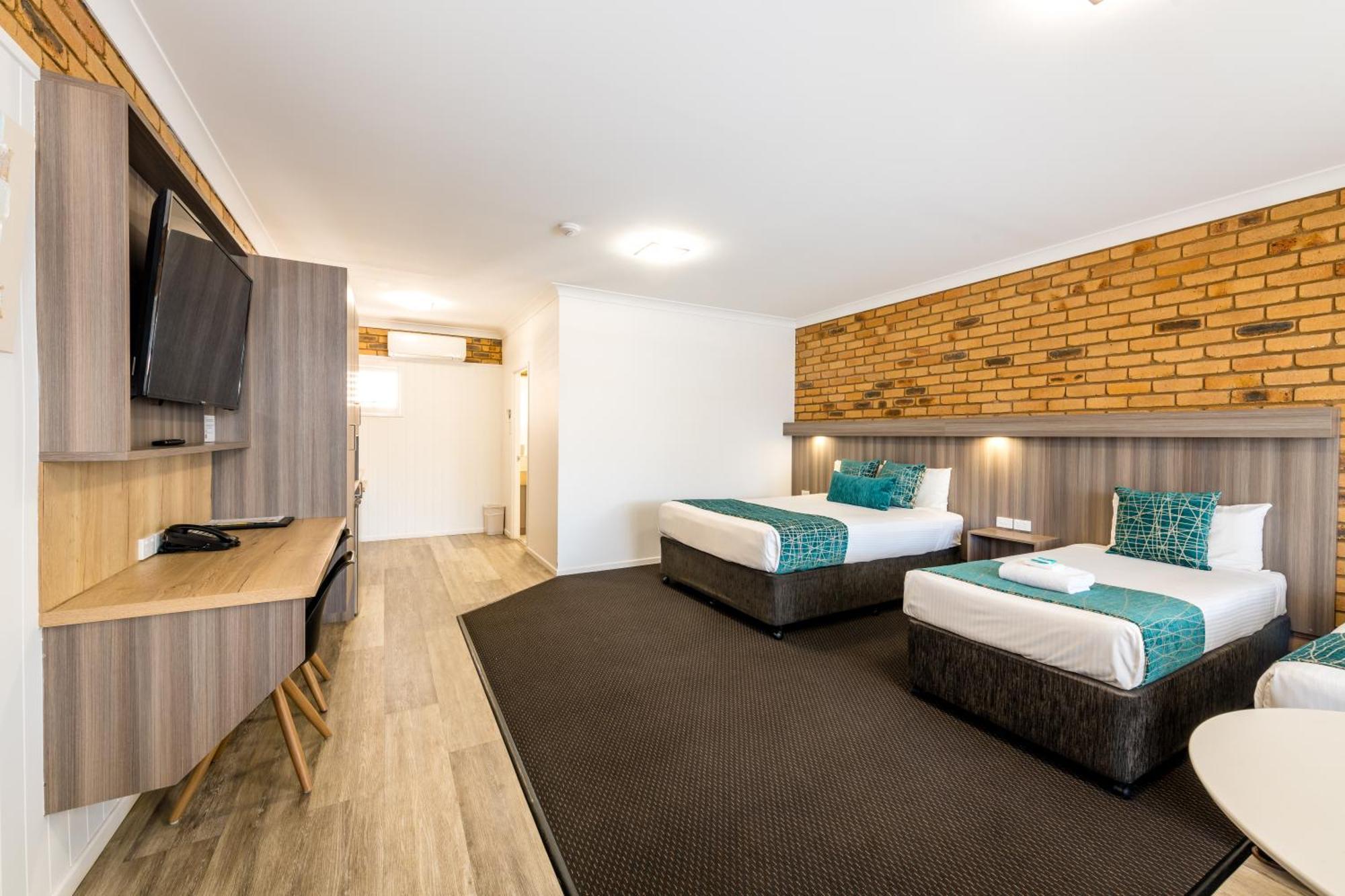 The Club Motor Inn Chinchilla Exteriör bild